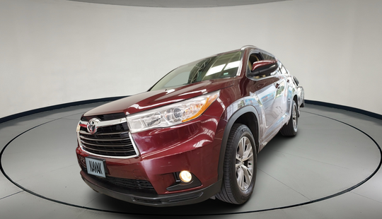 Toyota • Highlander