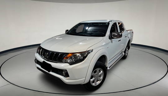 Mitsubishi • L200
