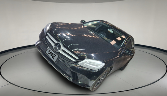 Mercedes Benz • Clase C