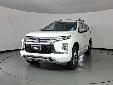 Mitsubishi Montero