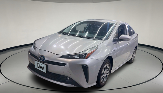 Toyota • Prius