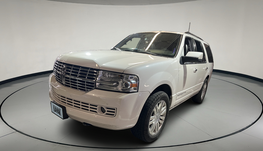 Lincoln • Navigator