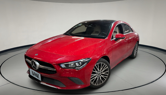 Mercedes Benz • Clase CLA