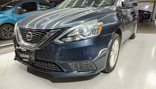 Nissan • Sentra