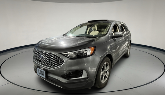 Ford • Edge