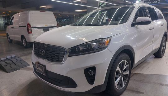 Kia • Sorento