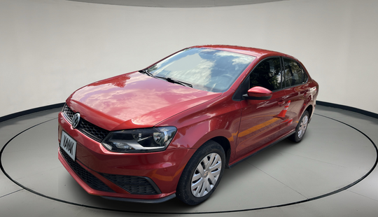 Volkswagen • Vento