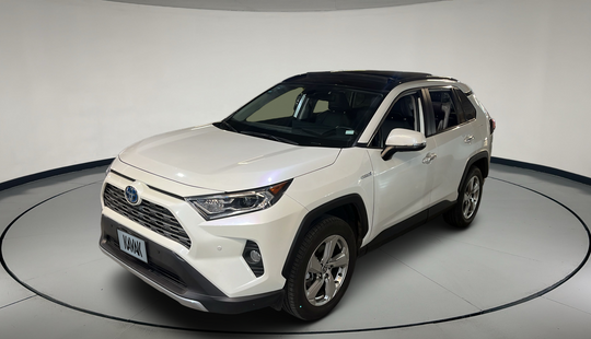 Toyota • RAV4