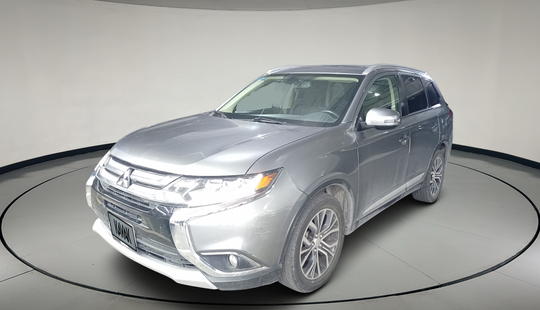 Mitsubishi • Outlander
