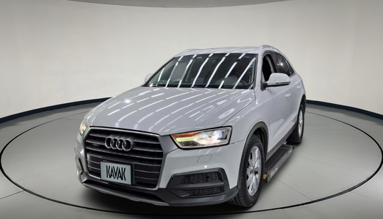 Audi • Q3