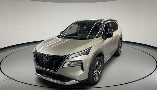 Nissan • X-Trail
