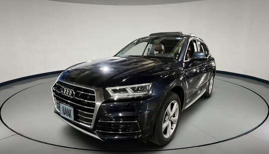 Audi • Q5
