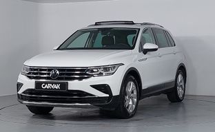 Volkswagen • Tiguan