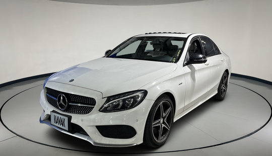 Mercedes Benz • Clase C