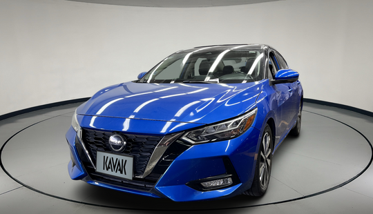 Nissan • Sentra