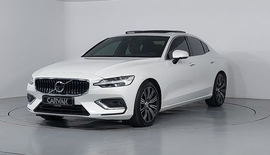 Volvo • S60