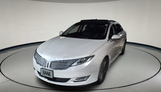 Lincoln • MKZ