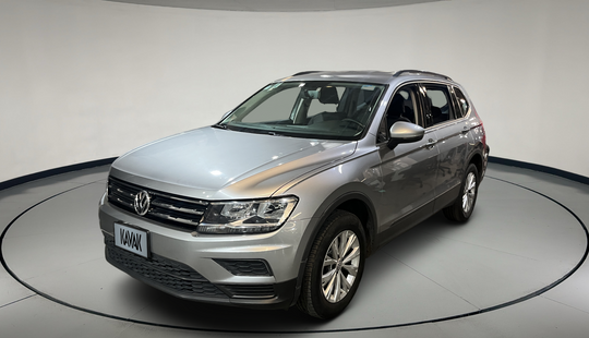 Volkswagen • Tiguan