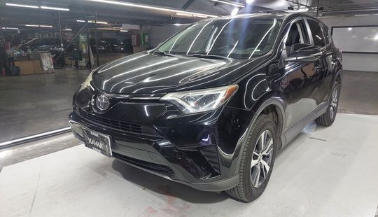 Toyota • RAV4