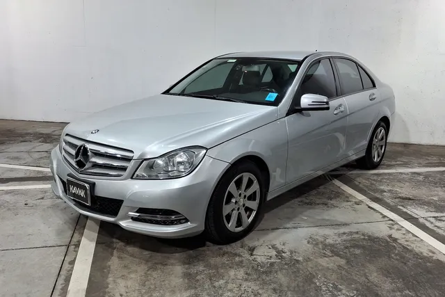 Mercedes Benz · Clase C