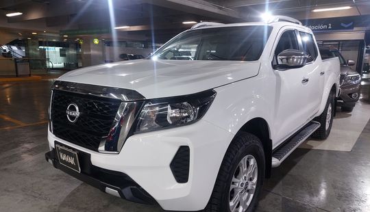 Nissan • Frontier