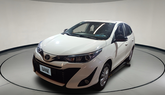 Toyota • Yaris
