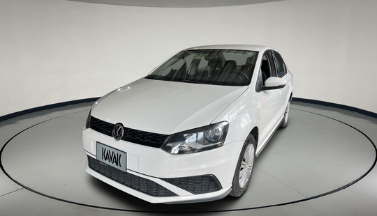 Volkswagen • Vento