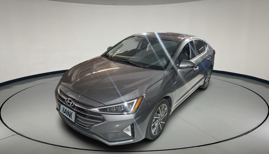 Hyundai • Elantra