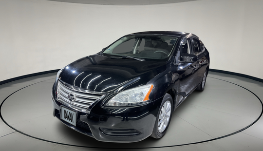 Nissan • Sentra