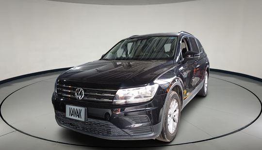 Volkswagen • Tiguan