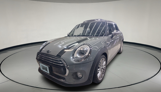 Mini • Cooper