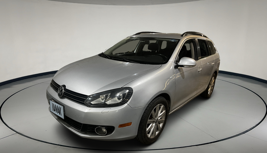 Volkswagen • Golf SportWagen