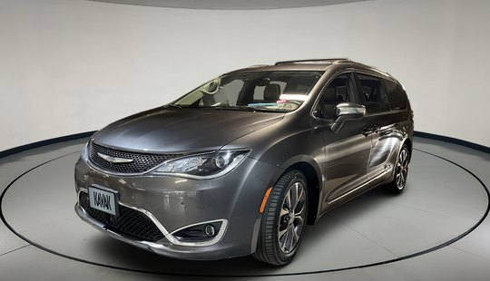 Chrysler • Pacifica