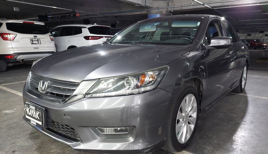 Honda • Accord