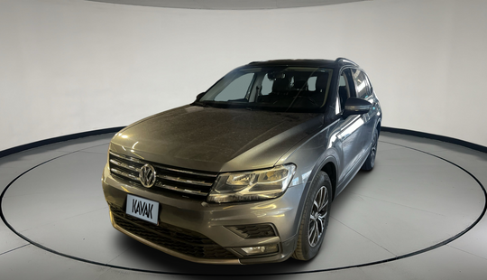 Volkswagen • Tiguan