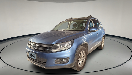 Volkswagen • Tiguan