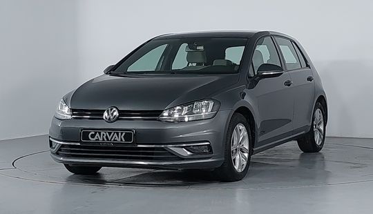 Volkswagen • Golf