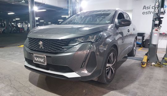 Peugeot • 3008