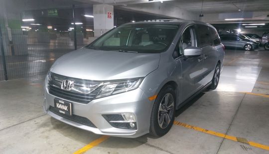 Honda • Odyssey