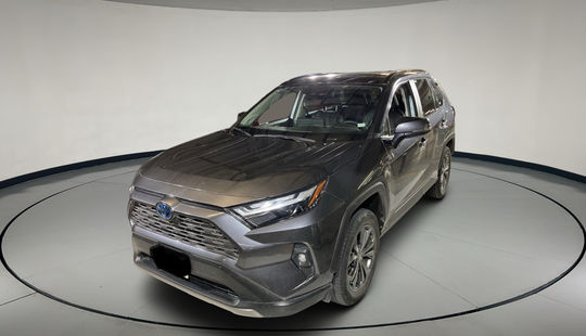 Toyota • RAV4