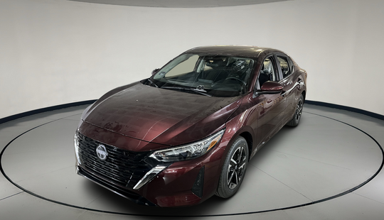 Nissan • Sentra