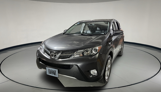 Toyota • RAV4