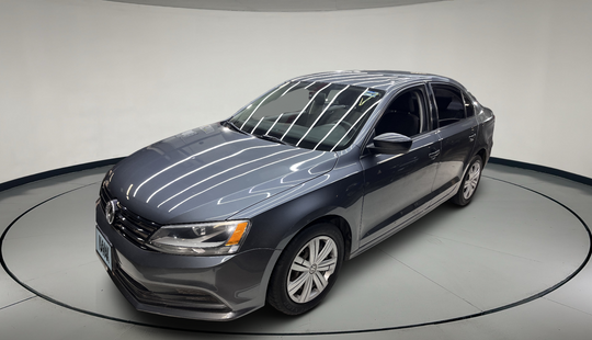 Volkswagen • Jetta