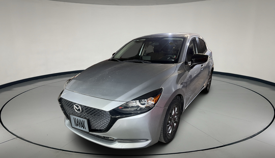 Mazda • Mazda 2