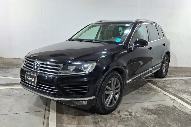 Volkswagen · Touareg
