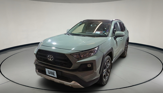 Toyota • RAV4