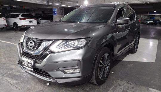 Nissan • X-Trail
