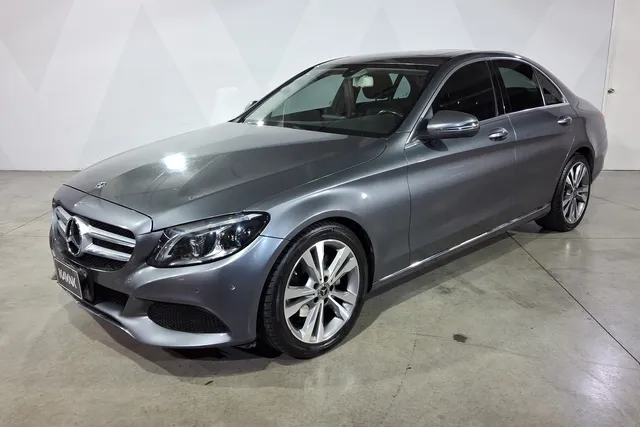 Mercedes Benz · Clase C
