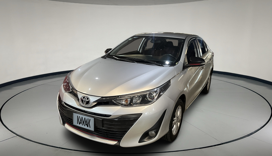 Toyota • Yaris