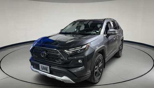 Toyota • RAV4
